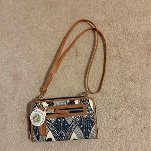 Elegant Spartina 449 Tan and Blue Wristlet Clutch